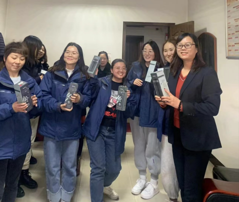 春風(fēng)十里，不如最美的你